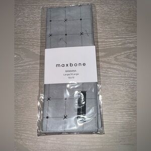 Maxbone dog bandana -gray -planes L/XL